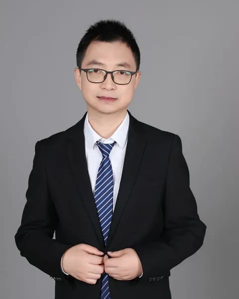 朱健的肖像照